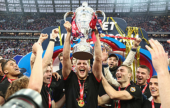 Скучно, но красочно. ЦСКА победил "Ростов" и в девятый раз выиграл Кубок России по футболу