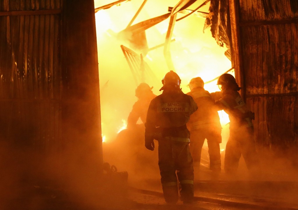 Появились кадры ночного пожара в Красногорске