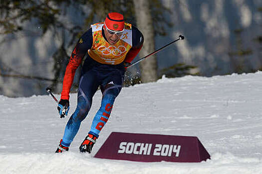 FIS продлила отстранение российских лыжников и сноубордистов