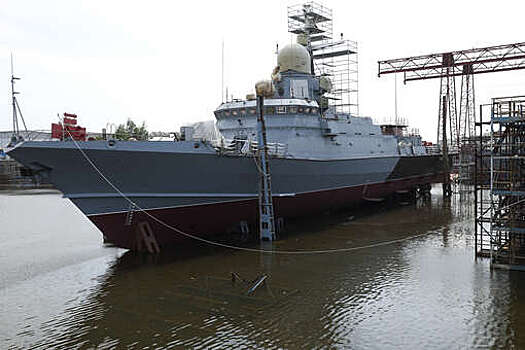 В Каспийскую флотилию ВМФ приняли ракетный корабль "Туча"