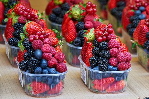 Гастроэнтеролог перечислила сезонные ягоды для июля