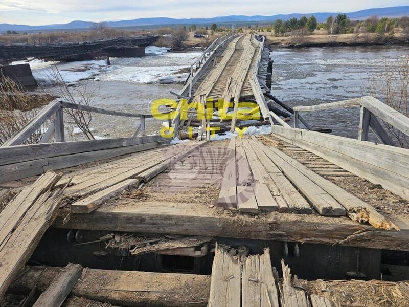 В Забайкалье рухнул мост