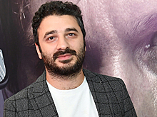 Андреасян сравнил кинонаграды России с фекалиями