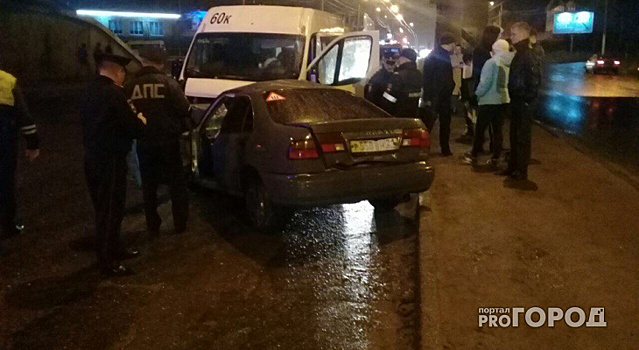 12 человек пострадали в аварии с маршруткой в Чебоксарах