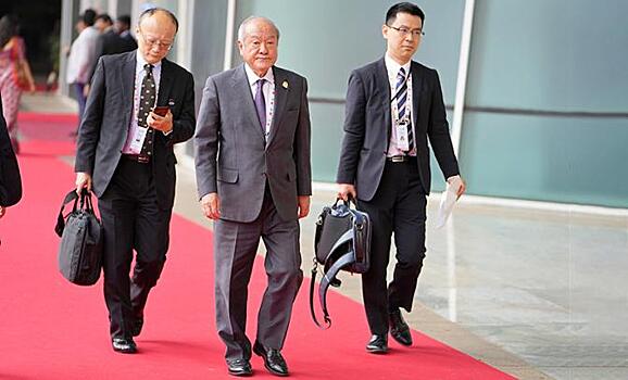 Японский капитализм терпит крах. Хроника пикирующей пирамиды