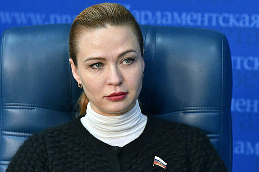 Никонорова назвала судьбоносным решение о признании ДНР и ЛНР