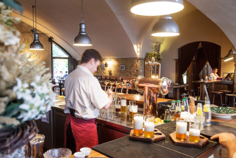 Ресторан Brauhaus Lemke на Лузиенплац, Берлин, Германия