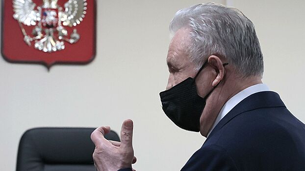 Экс-губернатора Хабаровского края признали виновным в растрате