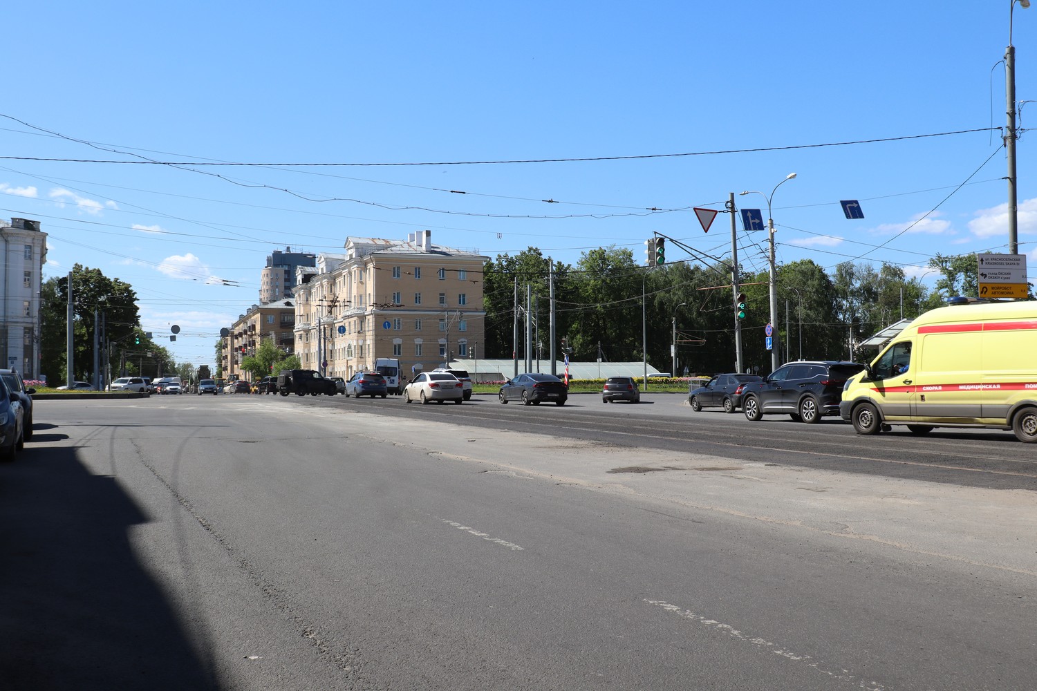 Ограничения для движения транспорта на участке дороги на площади Лядова сняты