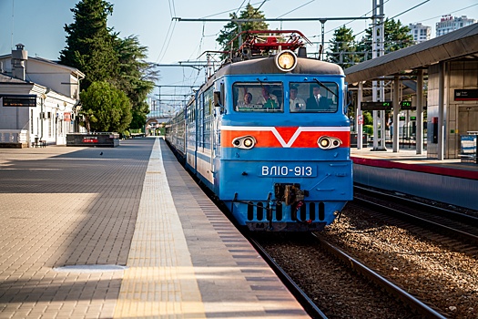 За три года туристический поезд "Сочи" совершил свыше тысячи рейсов