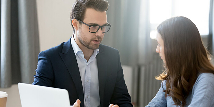 Может ли работодатель интересоваться личной жизнью сотрудников? Опрос