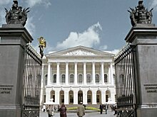 Главу службы безопасности Русского музея обвинили в мошенничестве