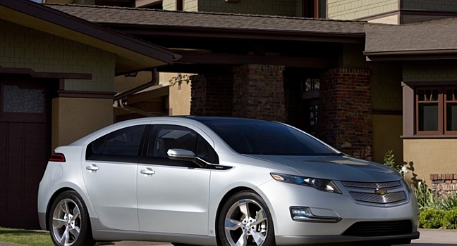 Замену батареи на электрокаре Chevrolet Volt оценили втрое дороже самой машины