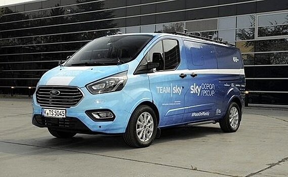 Ford сделал специальные микроавтобус и пикап для велосипедистов