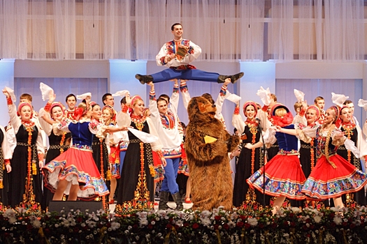 Омский хор отпраздновал юбилей, показав лучшие за 70 лет номера