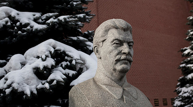 Смерть Иосифа Сталина. Подозрение дочери вождя и тайна черной тетради