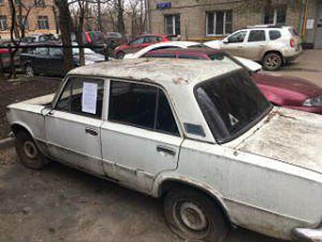 Старому «ВАЗ» со Звёздного бульвара грозит утилизация