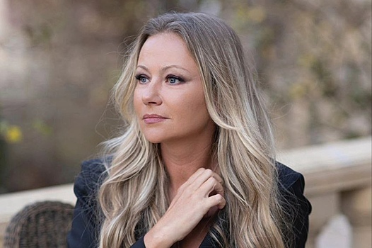 Сын от молодого коллеги, тайный брак и мечты о балете. Почему Мария Миронова отказывалась идти по стопам отца?