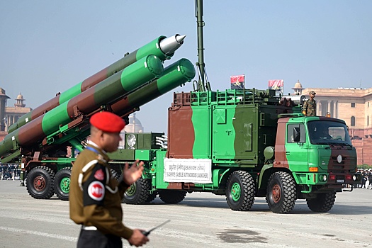 Индия провела пуски сверхзвуковых ракет BrahMos