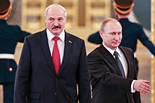 Лукашенко говорит о дружбе с РФ. Но ищет опору в ЕС