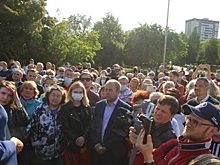 Екатеринбуржцы выразили чиновникам недовольство из-за ремонта сквера