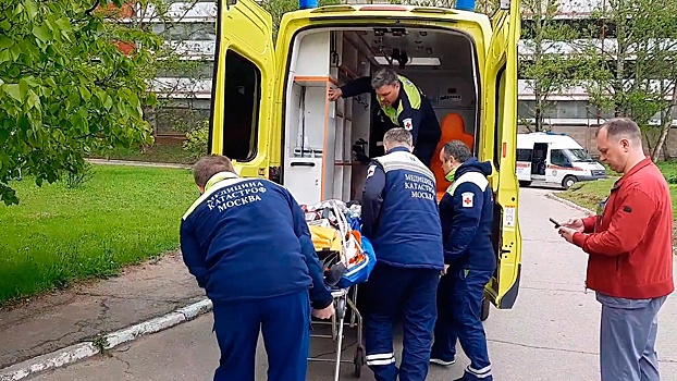 Раненного при атаке ВСУ малыша доставили в Москву в тяжелом состоянии