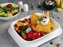 Месяц веганской кухни на борту авиалайнеров Emirates