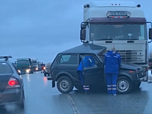 На ЕКАД в столкновении бензовоза с «Нивой» погиб человек