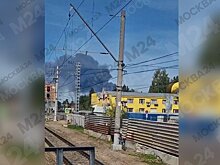 Пожар вспыхнул на складе стройматериалов в подмосковном Некрасовском