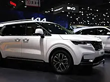 На Motor Expo 2023 Kia представила обновленный Carnival