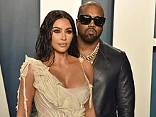 Ким Кардашьян рассказала о главном предательстве Канье Уэста: «Ножом в сердце»