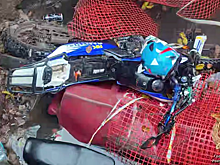 В Ростовской области водитель и ребенок попали в яму на незарегистрированном мотоцикле