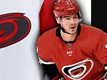 The Hockey Writers о слухах вокруг Свечникова и «Каролины»: игрок был готов к обмену, но сейчас всё иначе