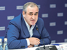 Неверов рассказал о ходе работы над правительственным проектом о требованиях к зарплате бюджетников