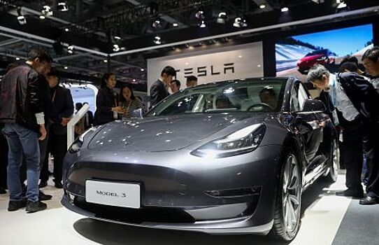 Китай будет субсидировать производство автомобилей Tesla на заводе в Шанхае