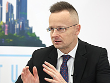 Сийярто: Венгрия хочет получать газ из России
