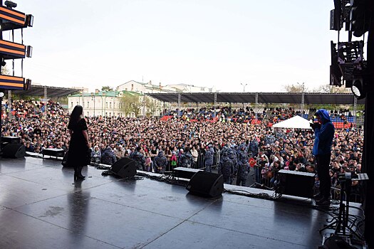 В Оренбурге концерт в честь Дня Победы посетили 15 тысяч человек