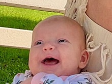 «Наше первое селфи»: Пианистка Цымбалюк-Романовская показала фото с маленькой дочерью Викторией