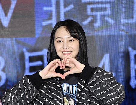 У китайской звезды отобрали детей — она уговаривала их сурмам сделать аборт