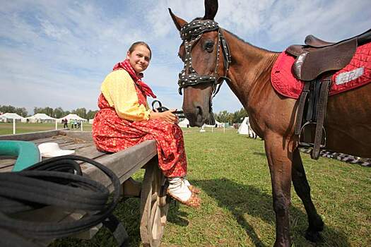 Где заняться конным спортом в Москве