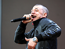 Рэпер Macan не появился в сборном пункте военного комиссариата в Москве. Но это не точно