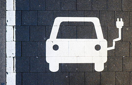 Продажи электромобилей в России выросли более чем на треть