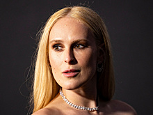 36-летняя дочь Брюса Уиллиса снялась в ванне на Фиджи