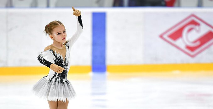 10-летняя Мирослава Лебедева второй раз за год ушла из фигурного катания: «С ее данными и без желания – это одно мучение»