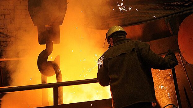 Министр промышленности: повышенный налог на металлургические компании неуместен