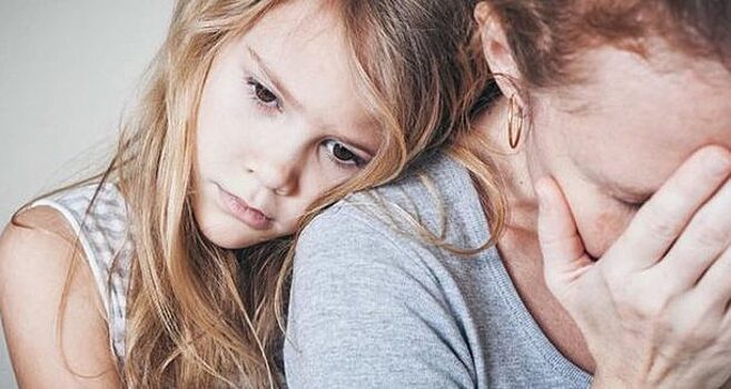 Какие качества нервозные матери передают дочерям