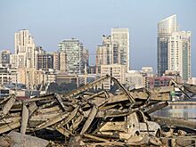 Пострадавший от взрыва Бейрут показали из космоса