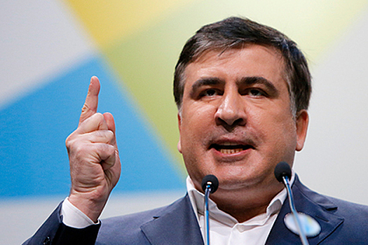 Саакашвили пригрозил «молдавскому барыге» Порошенко