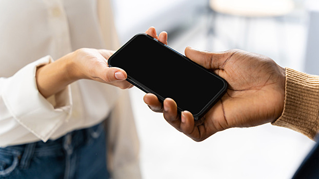 Продаёте старый смартфон? Вот что обязательно нужно сделать перед продажей