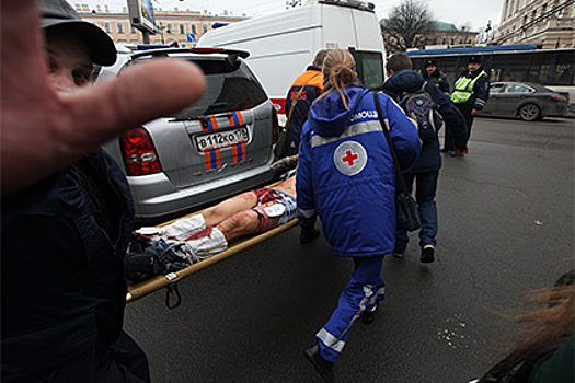 СК возбудил дело по статье "террористический акт" после взрыва в Петербурге